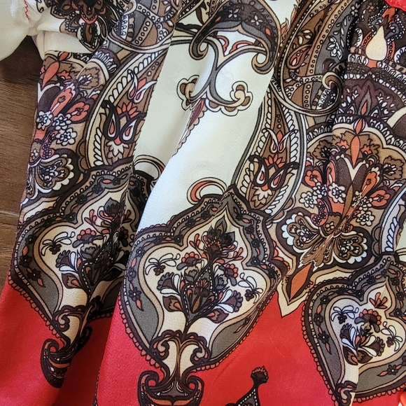 Bebe Silk Dressy Fringed Short Sleeved Blouse Size XS - Picture 6 of 12